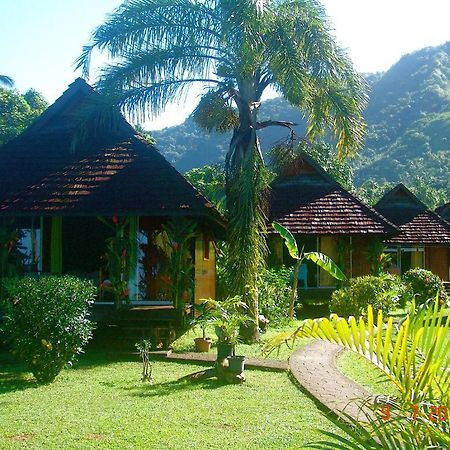 Tauhanihani Village Lodge La Vague Bleue Teahupoo Dış mekan fotoğraf