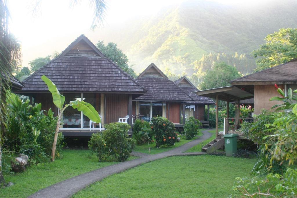 Tauhanihani Village Lodge La Vague Bleue Teahupoo Dış mekan fotoğraf