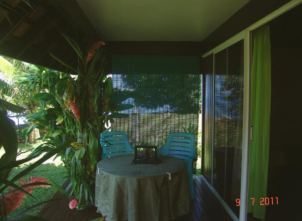 Tauhanihani Village Lodge La Vague Bleue Teahupoo Oda fotoğraf