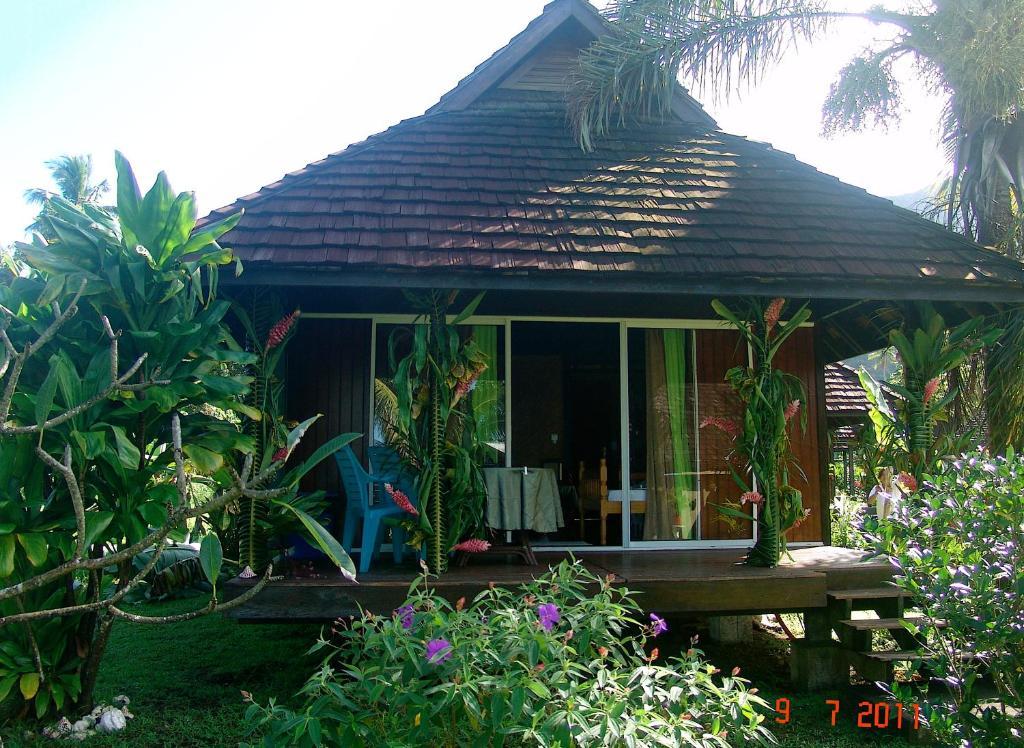 Tauhanihani Village Lodge La Vague Bleue Teahupoo Oda fotoğraf