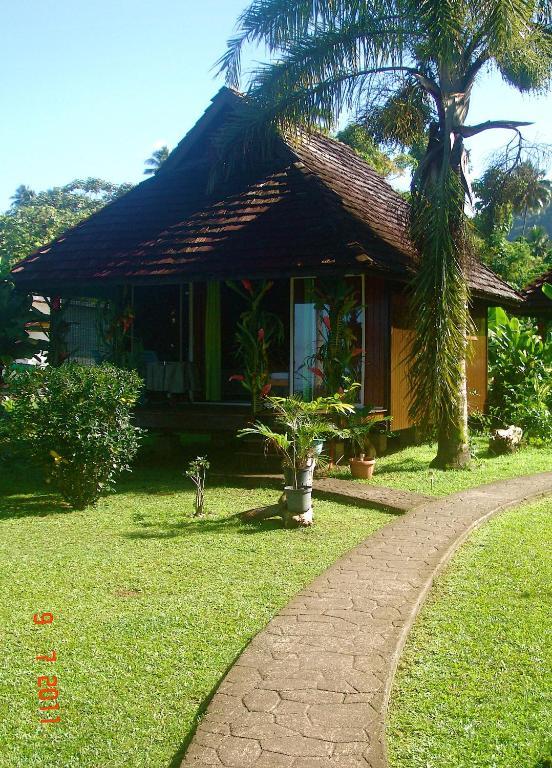 Tauhanihani Village Lodge La Vague Bleue Teahupoo Dış mekan fotoğraf